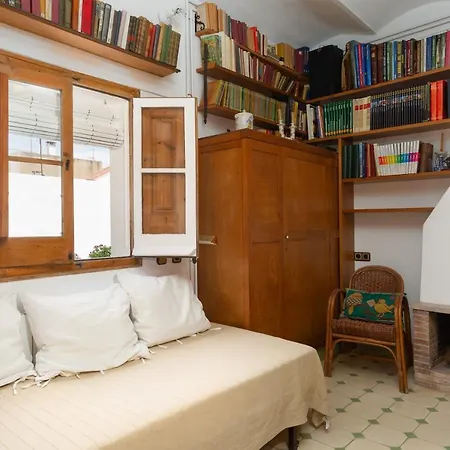 Hauzify I Casa Colonial Sant Pol De Mar