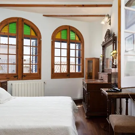 Hauzify I Casa Colonial Sant Pol De Mar